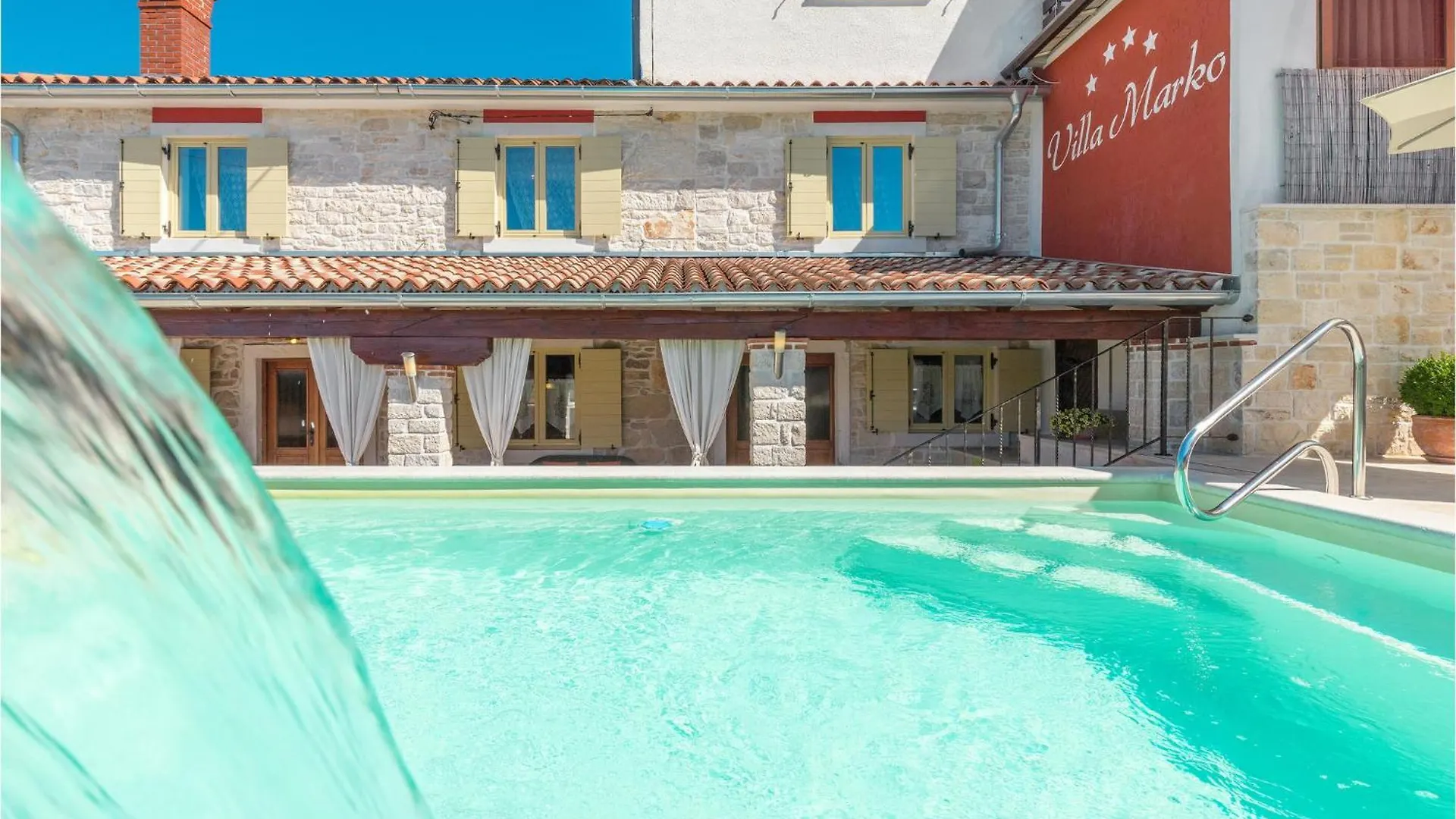 Awesome Home In Plovanija With Wifi Croatia