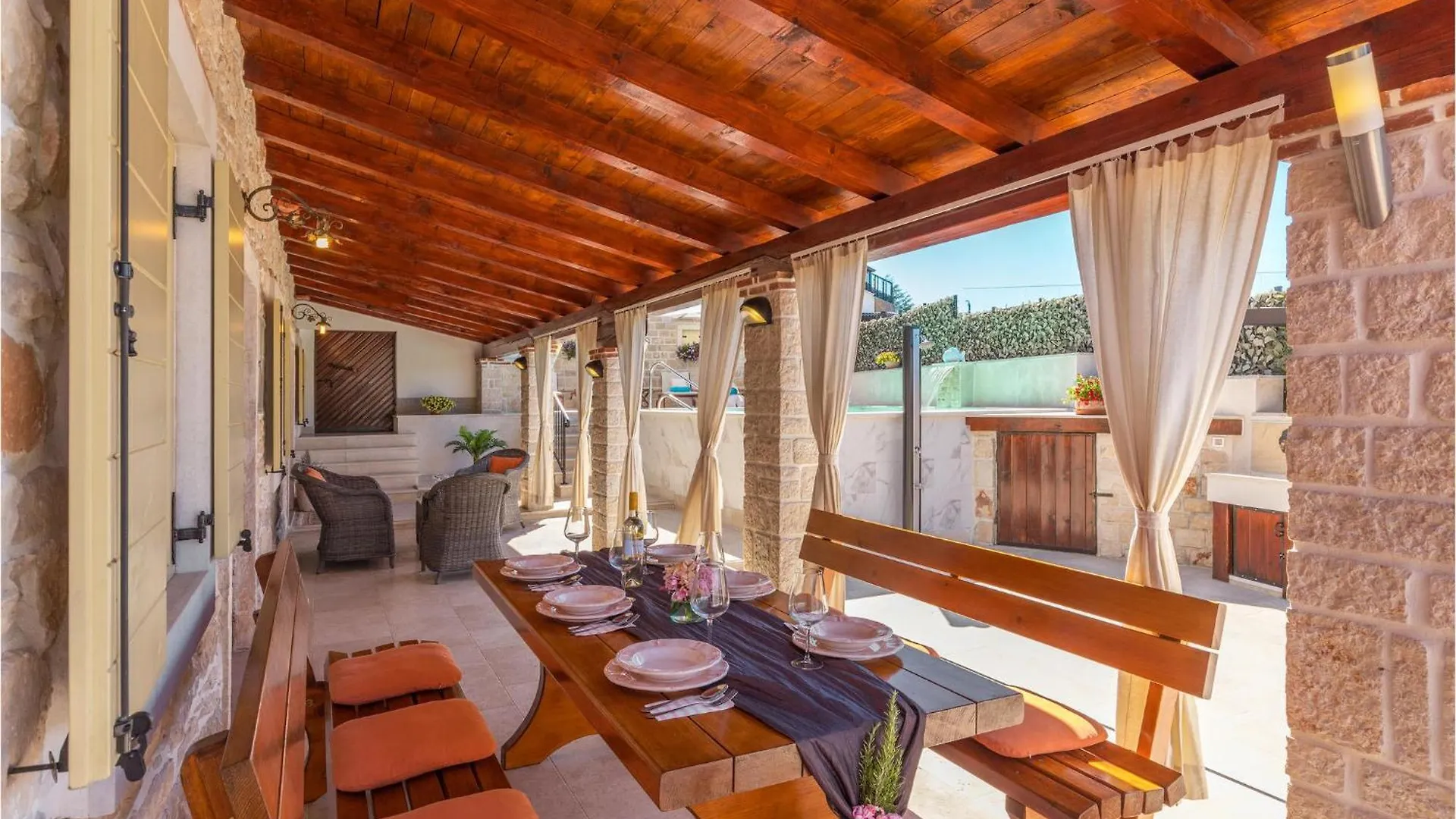 Awesome Home In Plovanija With Wifi