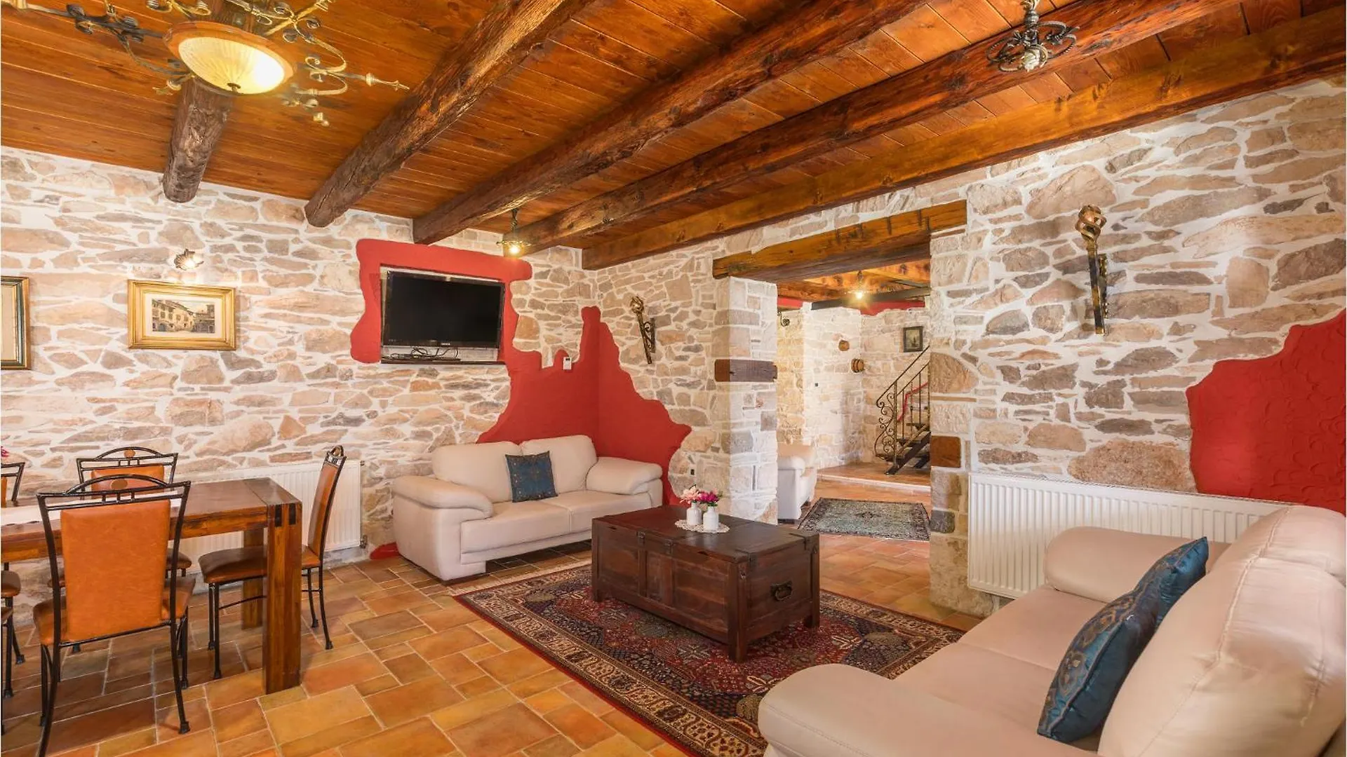 Awesome Home In Plovanija With Wifi 0*,